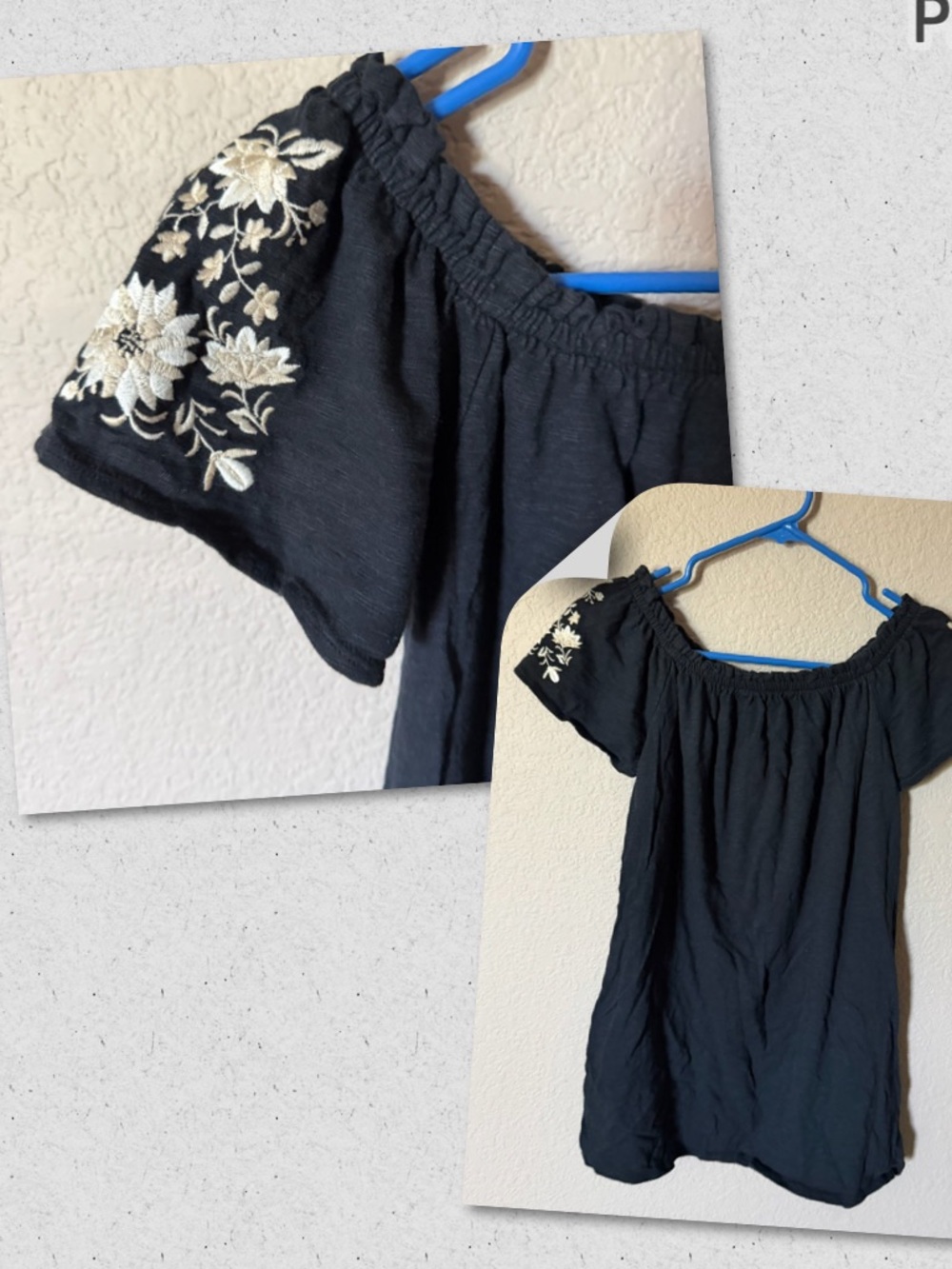 A&F Abercrombie & Fitch Womens XS Peasant Tunic Top Navy Flower Embroidery